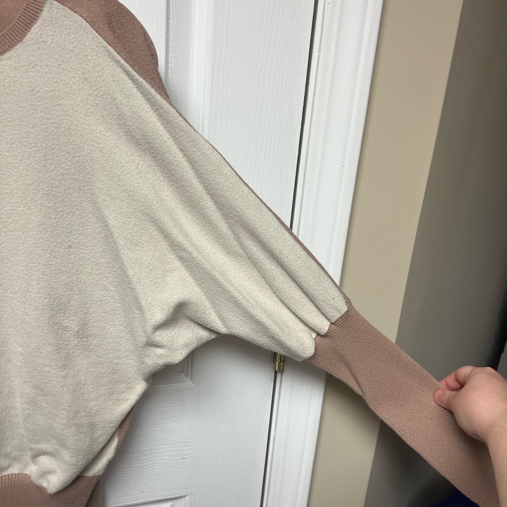 Sweater - Picture 3 of 4